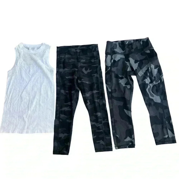 Athleta Bundle! Two Leggings and A Sleeveless Top Size XS - Picture 1 of 7